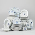 1067 3348 DINNER SET